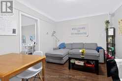 27 FORSYTH AVENUE S | Hamilton Ontario | Slide Image Ten
