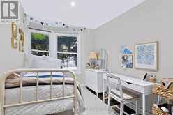 27 FORSYTH AVENUE S | Hamilton Ontario | Slide Image Twelve