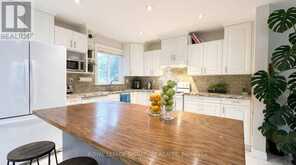 4196 PHEASANT RUN | Mississauga Ontario | Slide Image Twelve