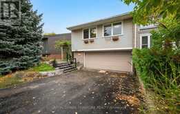 4196 PHEASANT RUN | Mississauga Ontario | Slide Image Three