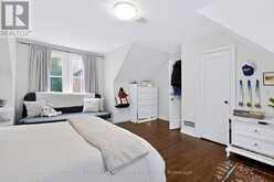 23 FORSYTH AVENUE S | Hamilton Ontario | Slide Image Eighteen
