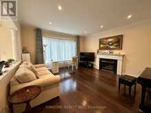 102 FARMSTEAD ROAD | Richmond Hill Ontario | Slide Image Seven