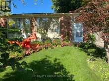 274 BROWNDALE CRESCENT | Richmond Hill Ontario | Slide Image Three