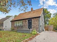 75 GRADWELL DRIVE | Toronto Ontario | Slide Image Two