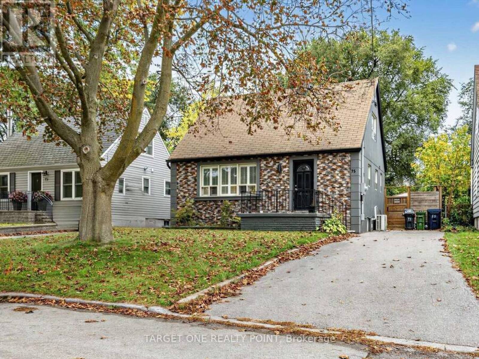 75 GRADWELL DRIVE, Toronto, Ontario M1M 2N3