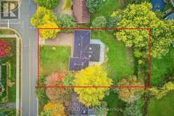 66 LAKELAND CRESCENT | Richmond Hill Ontario | Slide Image Four