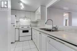 304 - 160 WELLINGTON STREET E | Aurora Ontario | Slide Image Four