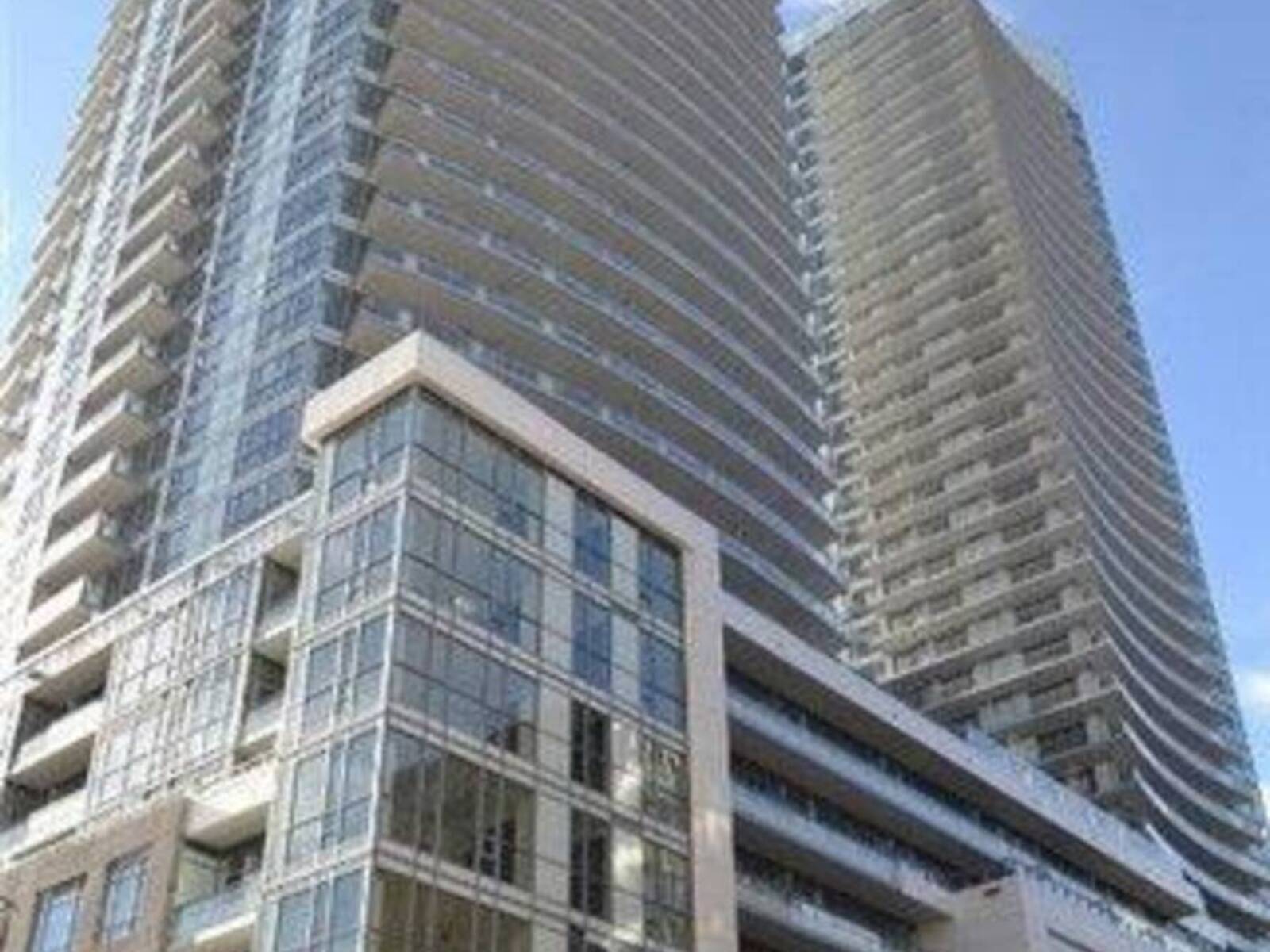 415 - 98 LILLIAN STREET, Toronto, Ontario M4S 0A5