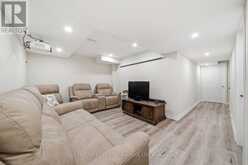 4 ENGLISH LANE | Brantford Ontario | Slide Image Thirty