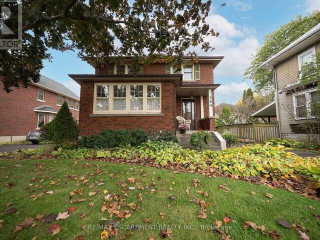 354 WEST STREET W Simcoe Ontario, N3Y 1T5 - 3 Bedrooms Home For Sale