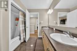 118 MIKE HART DRIVE | Angus Ontario | Slide Image Thirty-two