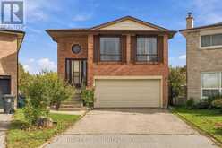 17 CATHY JEAN CRESCENT | Toronto Ontario | Slide Image One
