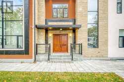 21 SHADBOLT COURT | Markham Ontario | Slide Image Six