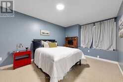 314 DOWSON LOOP | Newmarket Ontario | Slide Image Thirty