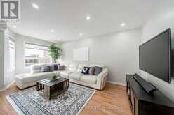 107 WIN TIMBERS CRESCENT | Whitchurch-Stouffville Ontario | Slide Image Thirty-two