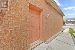 28 LATANIA BOULEVARD | Brampton Ontario | Slide Image Thirty-one