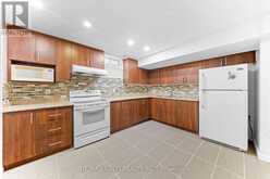 28 LATANIA BOULEVARD | Brampton Ontario | Slide Image Thirty-four