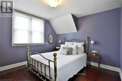 78 CAMERON AVENUE S | Hamilton Ontario | Slide Image Fifteen