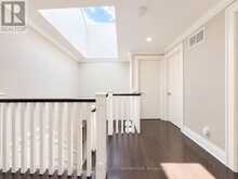 57 COLVIN CRESCENT | Vaughan Ontario | Slide Image Twelve