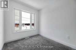 11 EVERGREEN TERRACE | Barrie Ontario | Slide Image Thirteen