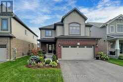 61 MAIDENS CRESCENT | Collingwood Ontario | Slide Image Three