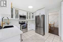 32 BALLYCASTLE CRESCENT | Brampton Ontario | Slide Image Sixteen
