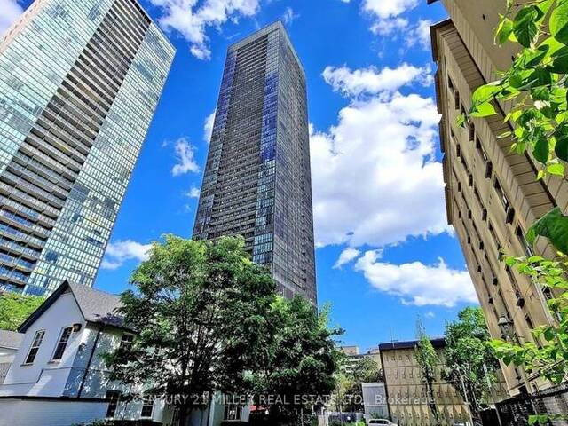 1001 - 101 CHARLES STREET E Toronto Ontario, M4Y 0A9 - 2 Bedrooms Condo For Sale