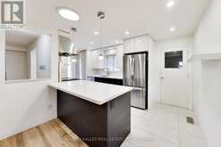 80 SHERWOOD FOREST DRIVE | Markham Ontario | Slide Image Seven
