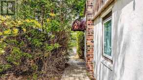78 SPRING GARDEN AVENUE | Toronto Ontario | Slide Image Eleven
