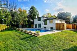 8 HILL DRIVE | Aurora Ontario | Slide Image Thirty-five
