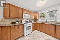 3 HARVARD PLACE | Hamilton Ontario | Slide Image Sixteen