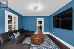 2 BRUSHWOOD CRESCENT | Barrie Ontario | Slide Image Six