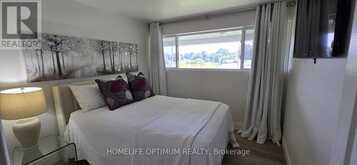 400 MAPLE AVENUE | Halton Hills Ontario | Slide Image Seventeen