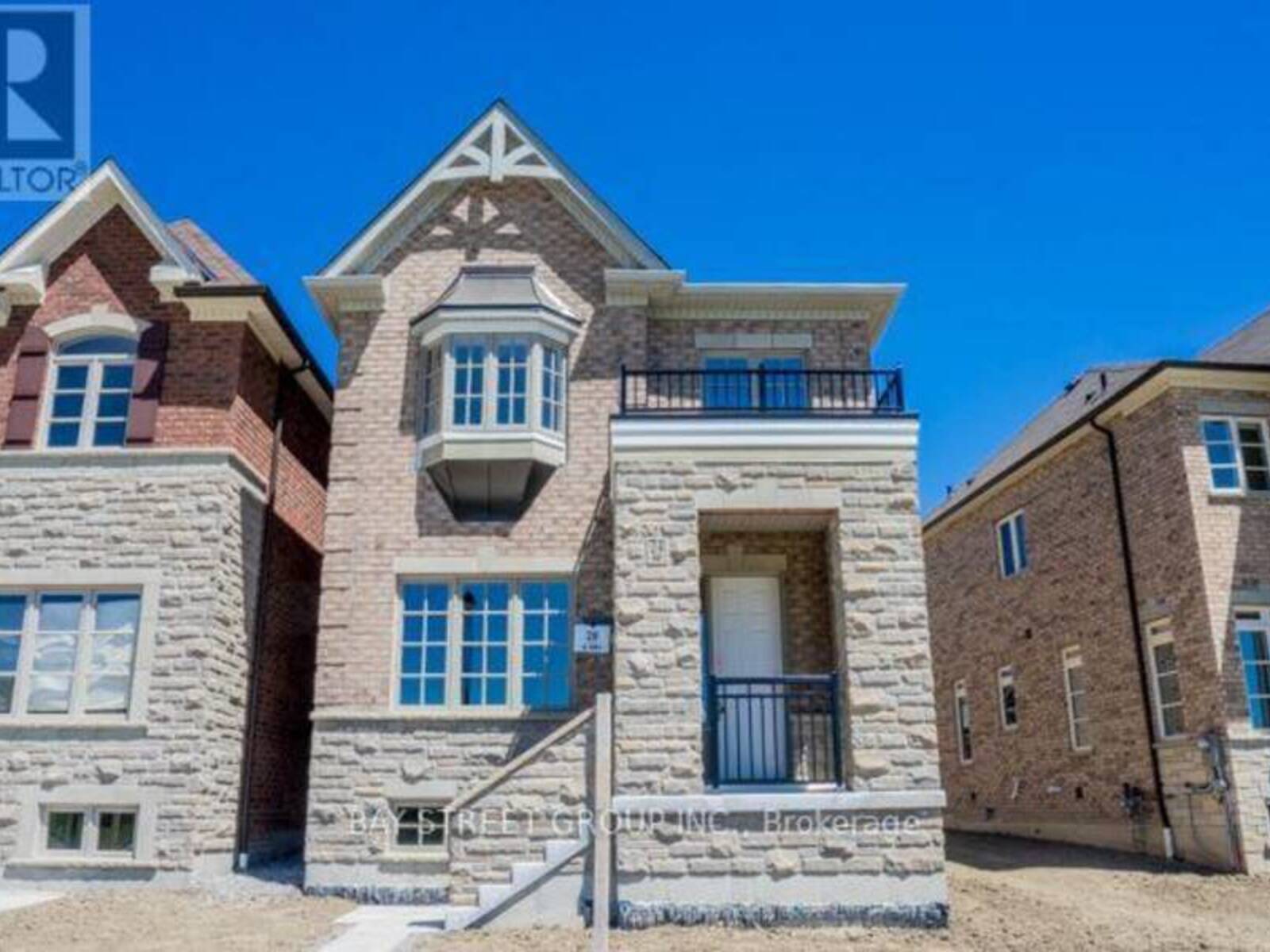 24 SUNDEW LANE, Richmond Hill, Ontario L4E 1C3