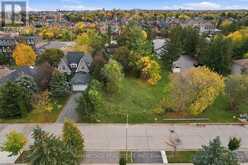 39 COOPERAGE CRESCENT | Richmond Hill Ontario | Slide Image Four