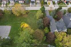 39 COOPERAGE CRESCENT | Richmond Hill Ontario | Slide Image Nine