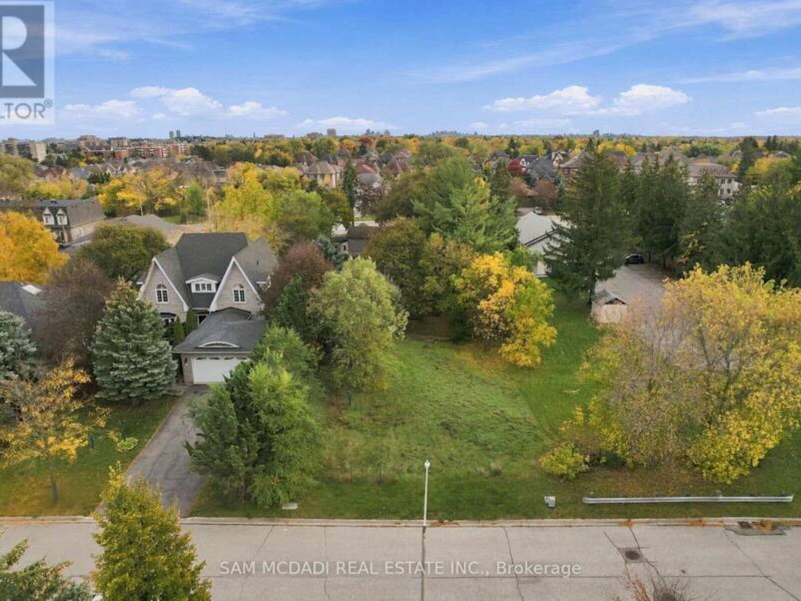 39 COOPERAGE CRESCENT, Richmond Hill, Ontario L4C 4M2