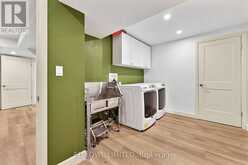 63 WEATHERUP CRESCENT | Barrie Ontario | Slide Image Thirty-five