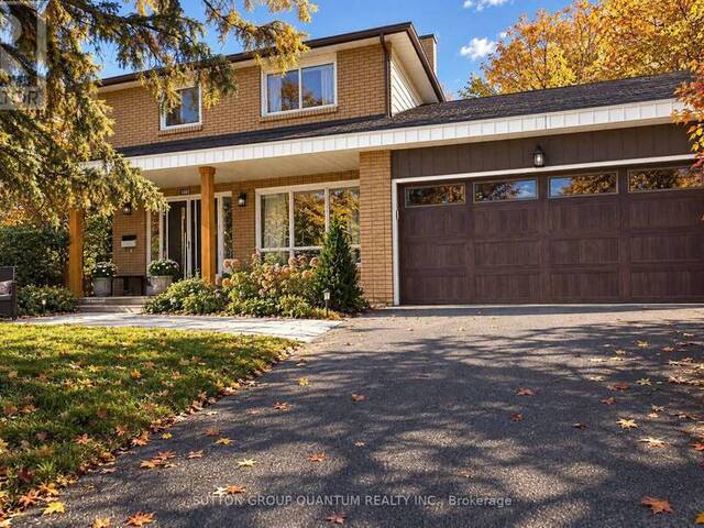 1005 FREDONIA DRIVE Mississauga Ontario, L5C 2W5 - 5 Bedrooms Home For Sale