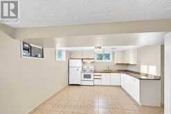 3061 LLOYD GEORGE BOULEVARD | Windsor Ontario | Slide Image Thirty-eight