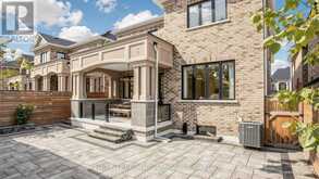 40 SHINING WILLOW COURT | Richmond Hill Ontario | Slide Image Forty