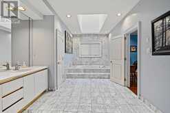 28 RENAISSANCE COURT W | Vaughan Ontario | Slide Image Thirty-one