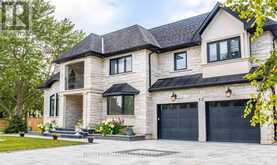 53 EAGLEWOOD BOULEVARD | Mississauga Ontario | Slide Image Two