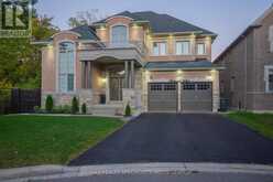 54 BERKWOOD HOLLOW COURT | Brampton Ontario | Slide Image Three