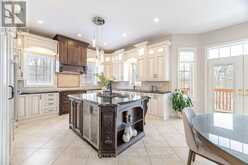 54 BERKWOOD HOLLOW COURT | Brampton Ontario | Slide Image Nine