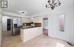 76 COLLINGS AVENUE | Bradford West Gwillimbury Ontario | Slide Image Twelve