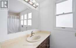 76 COLLINGS AVENUE | Bradford West Gwillimbury Ontario | Slide Image Thirty-three