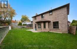 76 COLLINGS AVENUE | Bradford West Gwillimbury Ontario | Slide Image Fifty