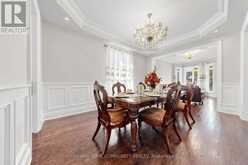 39 MOORE PARK AVENUE | Toronto Ontario | Slide Image Nine