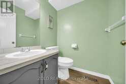 215 PARK DRIVE | Whitchurch-Stouffville Ontario | Slide Image Ten